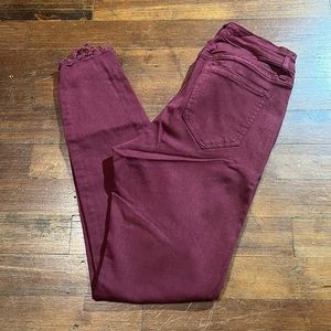 CELLO SIZE 5 Skinny Jeans Distressed Hem